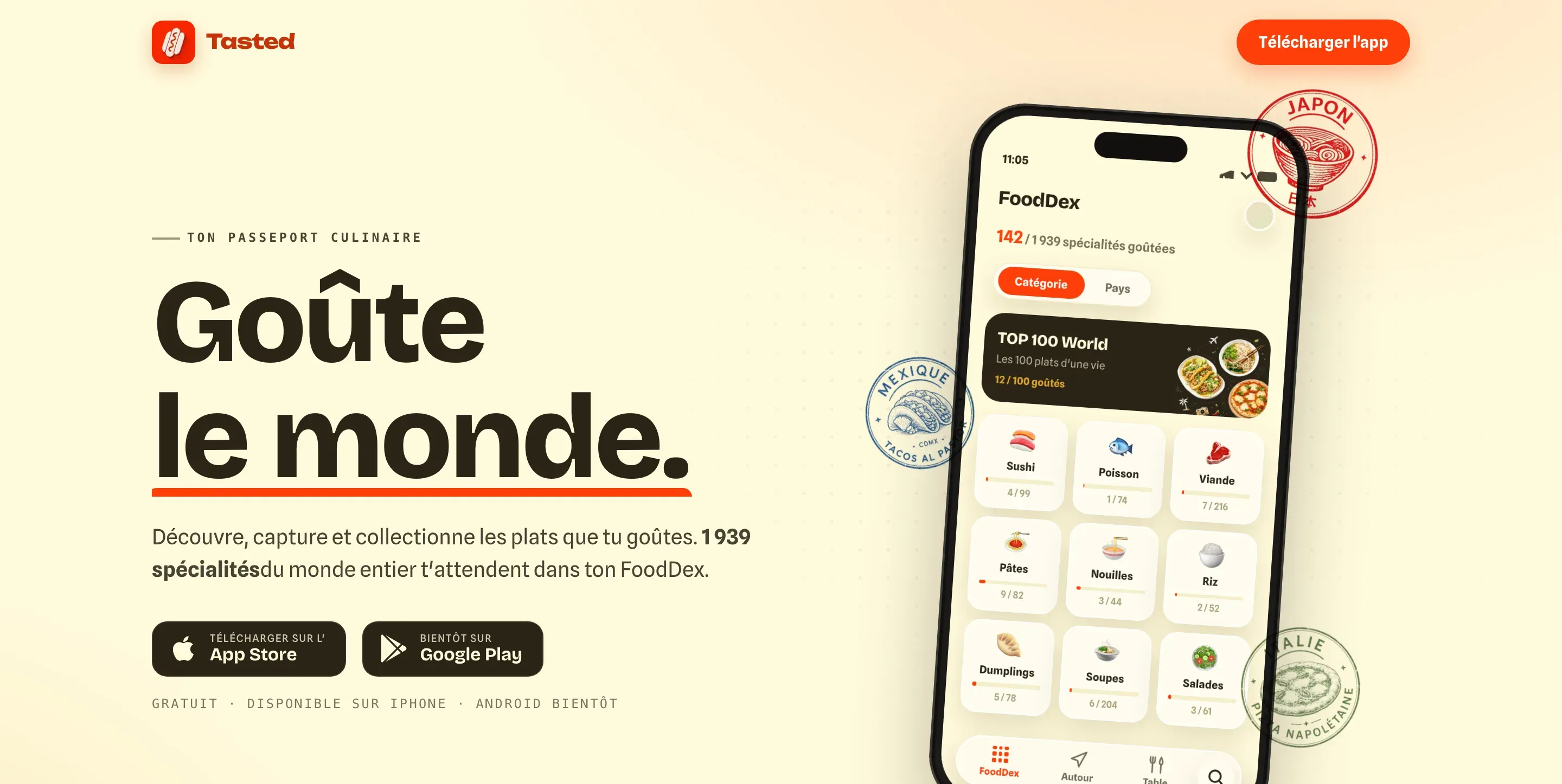 Le site de Tasted, sur un écran d’ordinateur et sur un téléphone : « Goûte le monde », la présentation de l’application Food Passport et ses boutons de téléchargement.